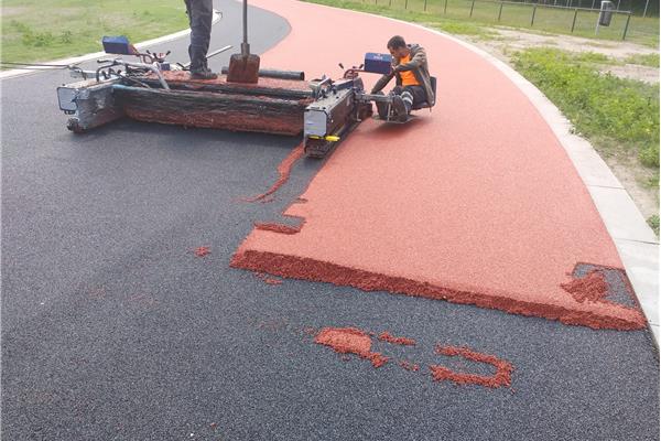 Renovatie atletiekpiste in PU - Sportinfrabouw NV